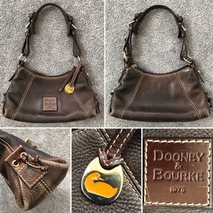 Dooney & Bourke | Small shoulder bag